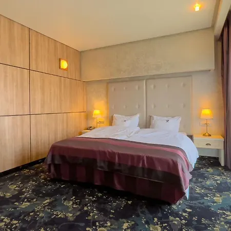 Tolea Hotel 4*